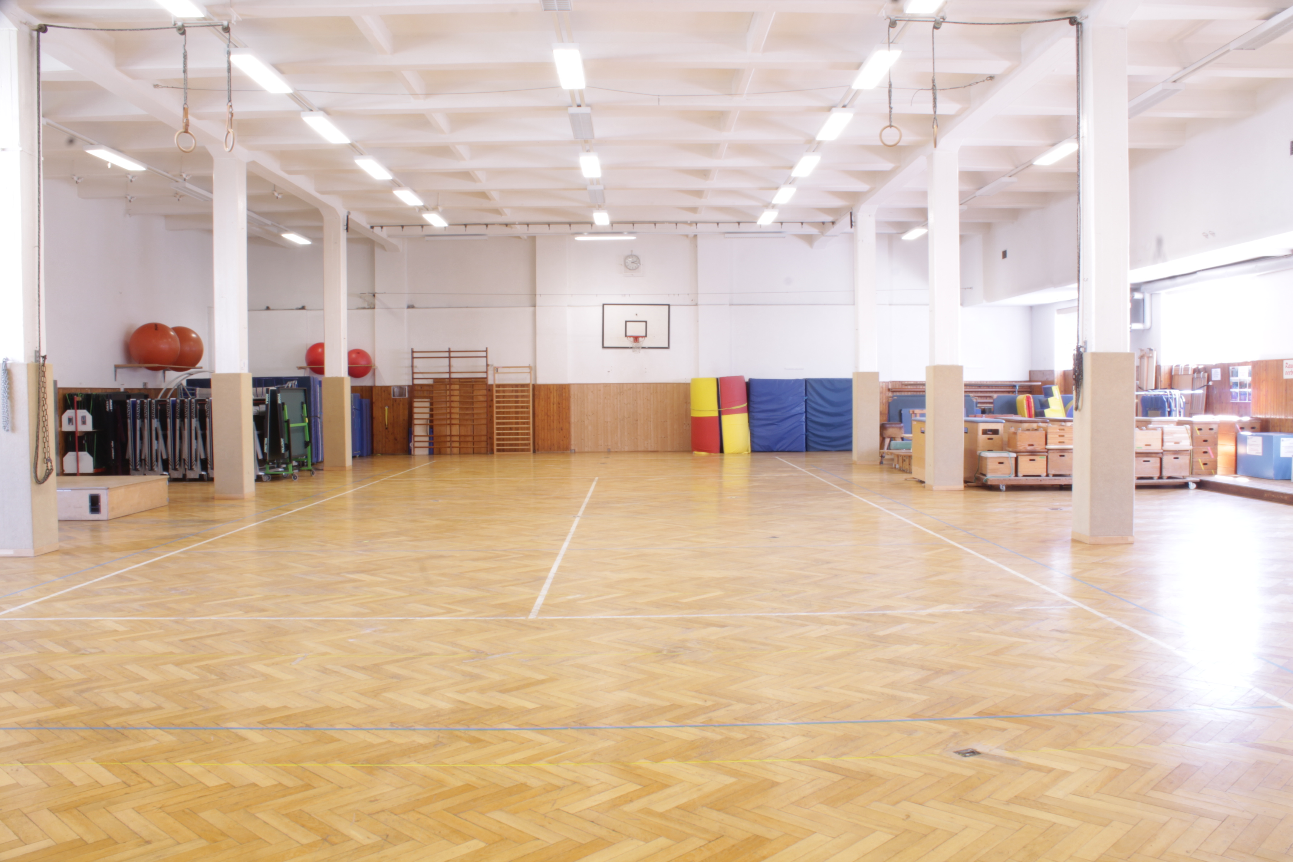 Turnhalle (Rit1)